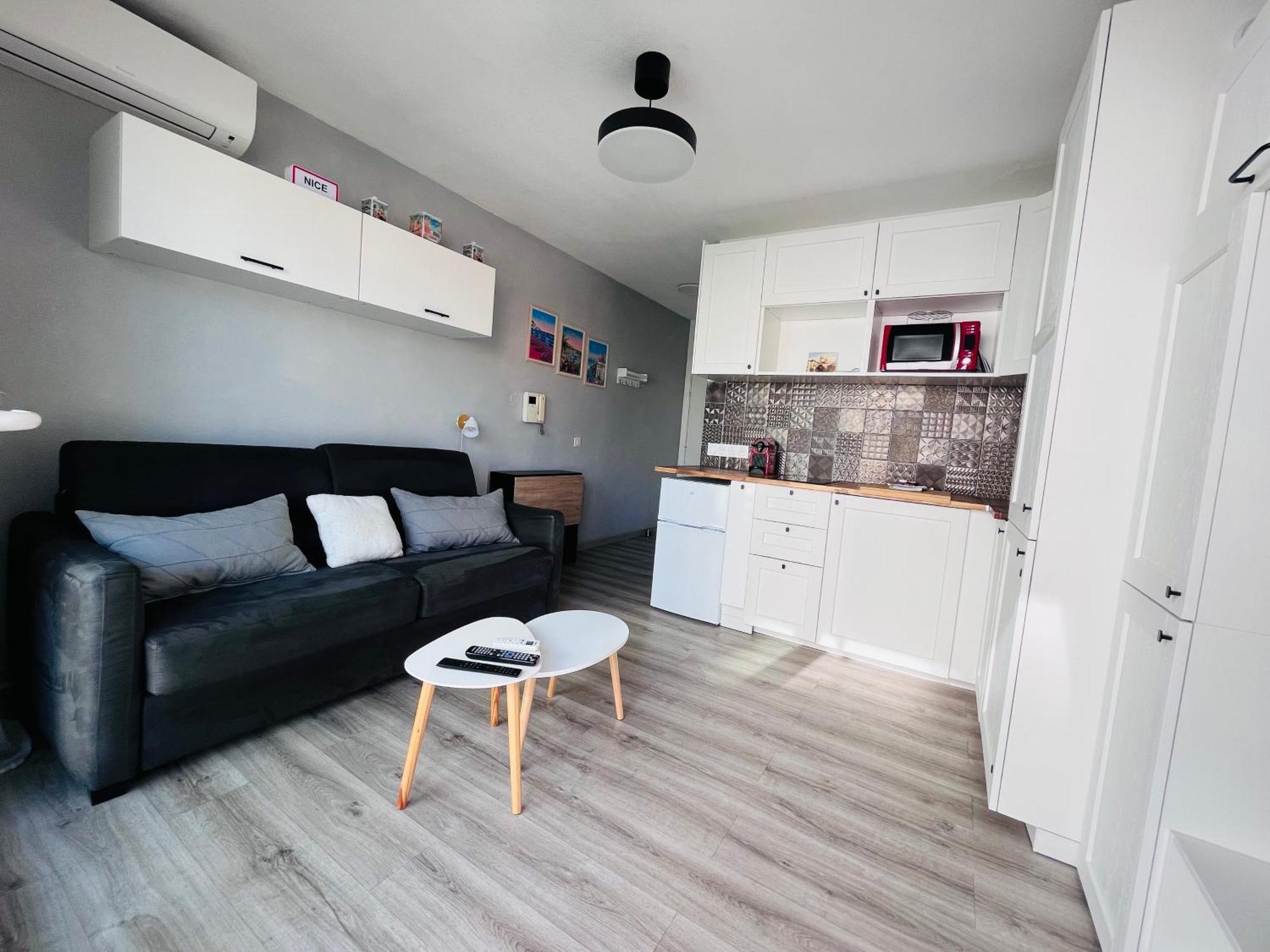 Studio Terrasse Et Parking Prive Nizza Exterior foto